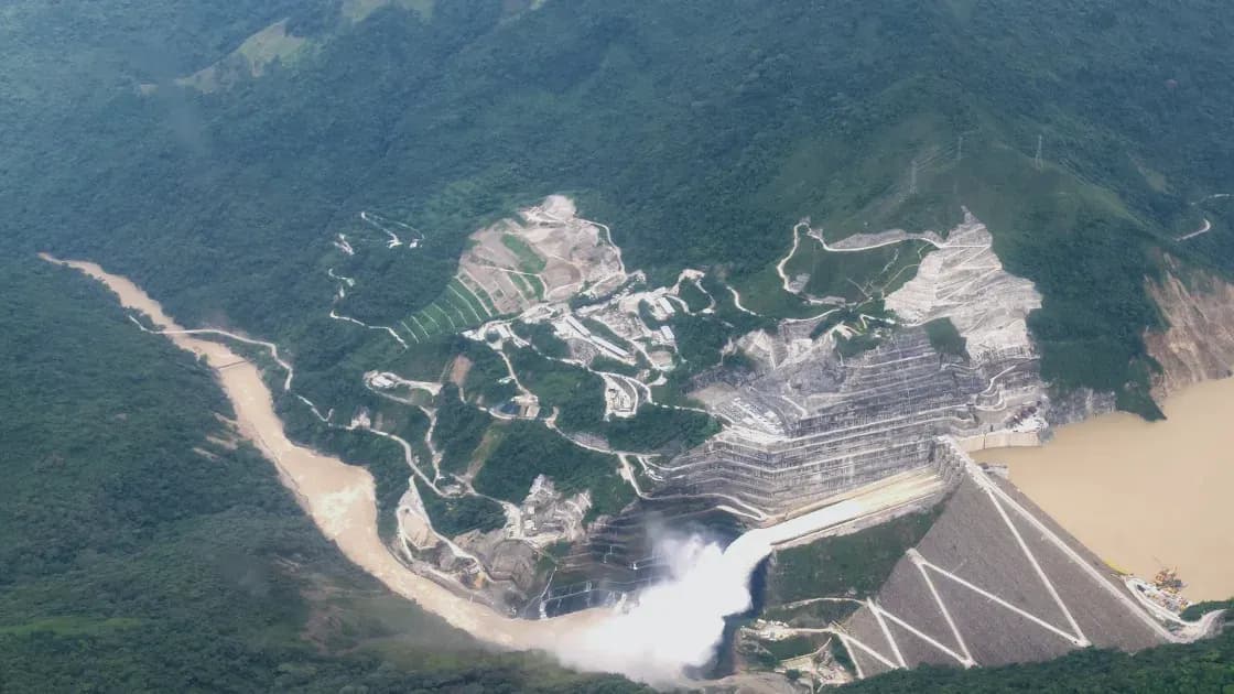 哥伦比亚伊图安戈（Hidroituango）水电站航拍